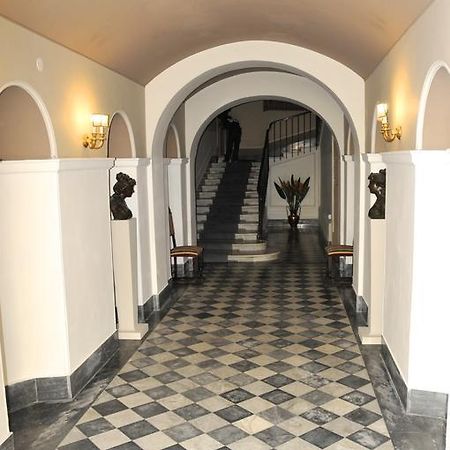 צ'יוויטווקיה Alibrandi Palace מראה חיצוני תמונה